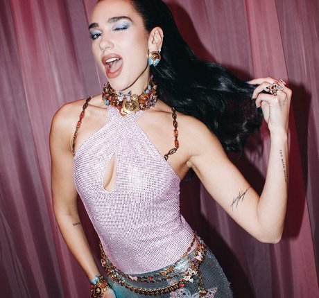 Dua Lipa