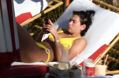Dua Lipa
