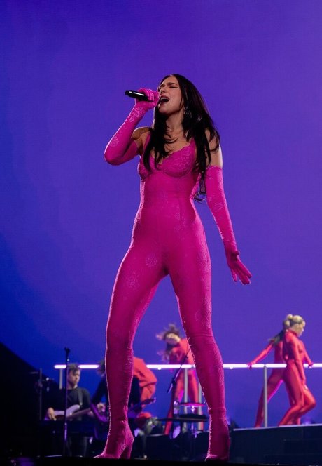 Dua Lipa