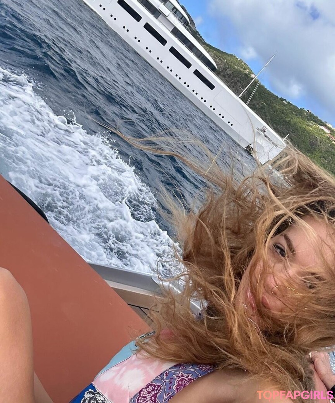 Foto di nudo di fuga di OnlyFans di Rita Ora #1121