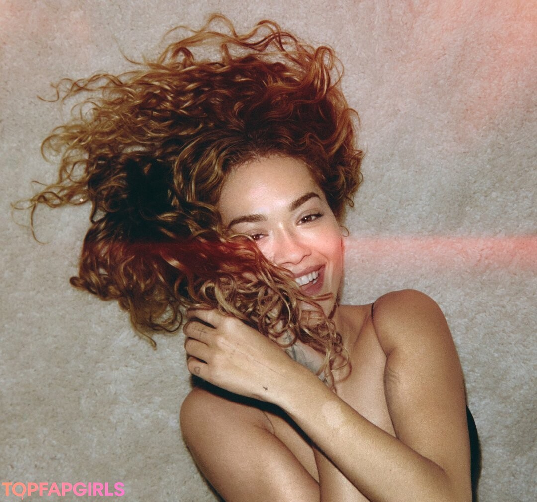 Foto di nudo di fuga di OnlyFans di Rita Ora #1582