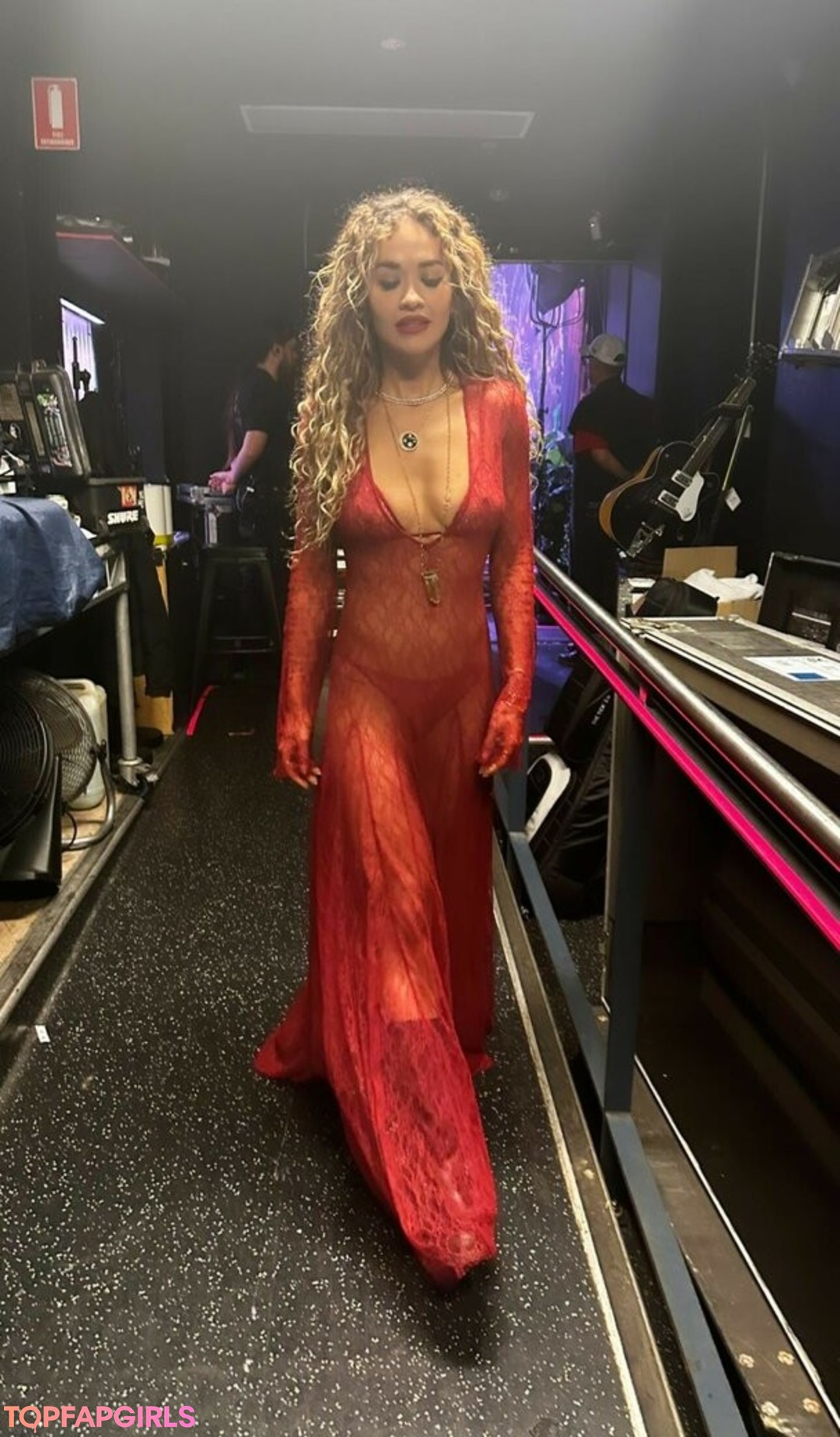 Foto di nudo di fuga di OnlyFans di Rita Ora #1683