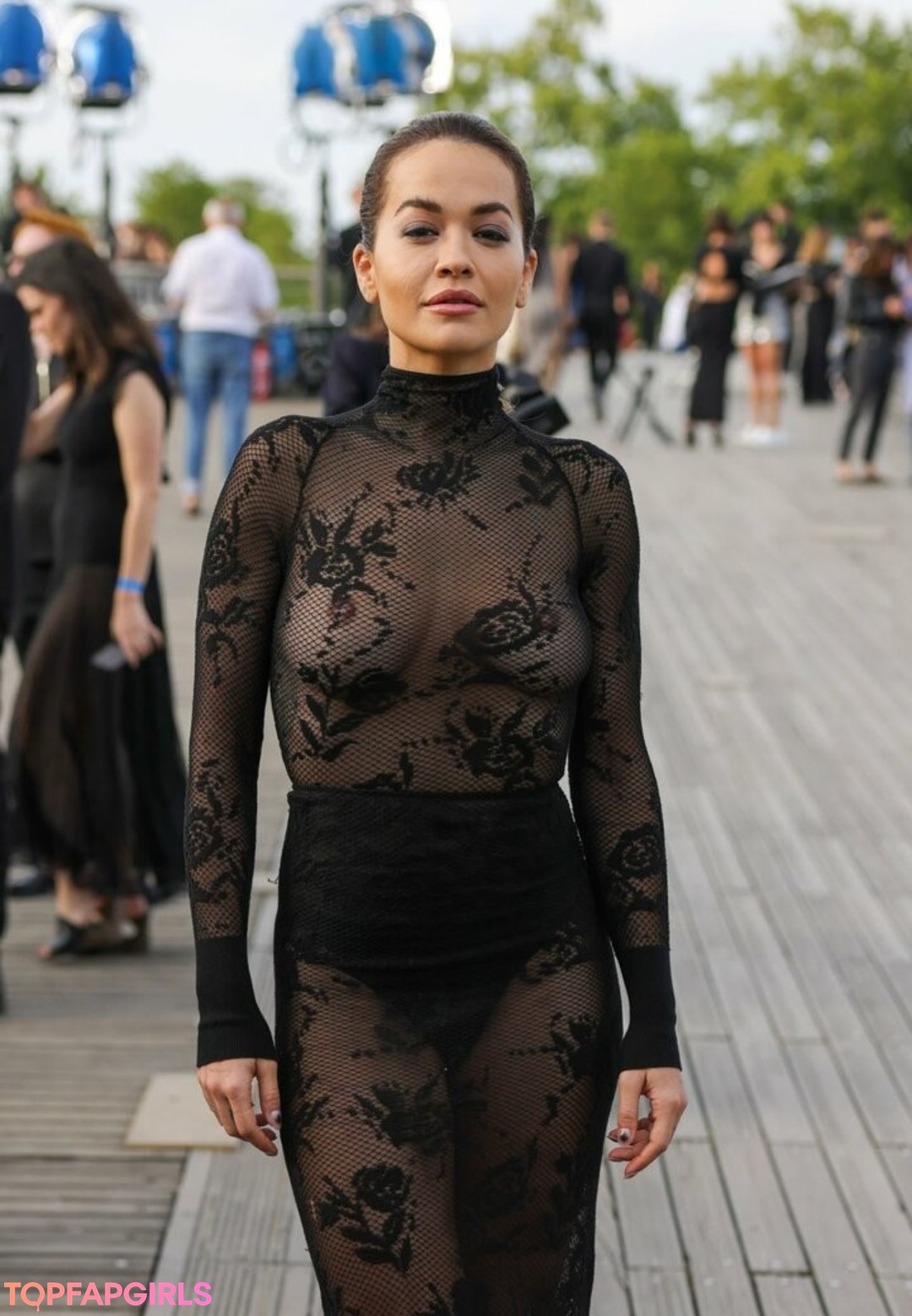 Foto di nudo di fuga di OnlyFans di Rita Ora #1699