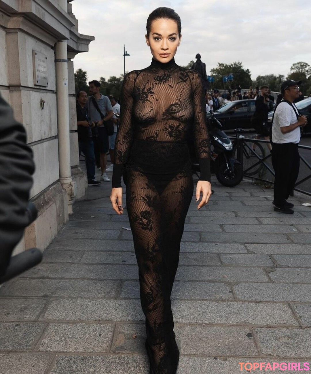 Foto di nudo di fuga di OnlyFans di Rita Ora #1732