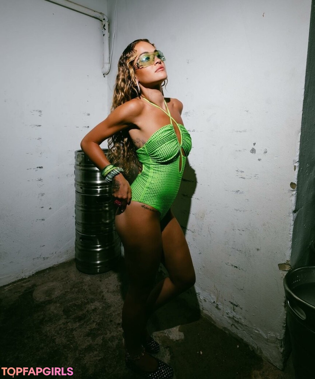 Foto di nudo di fuga di OnlyFans di Rita Ora #1878