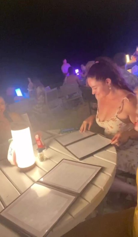 Joanna Jojo Levesque