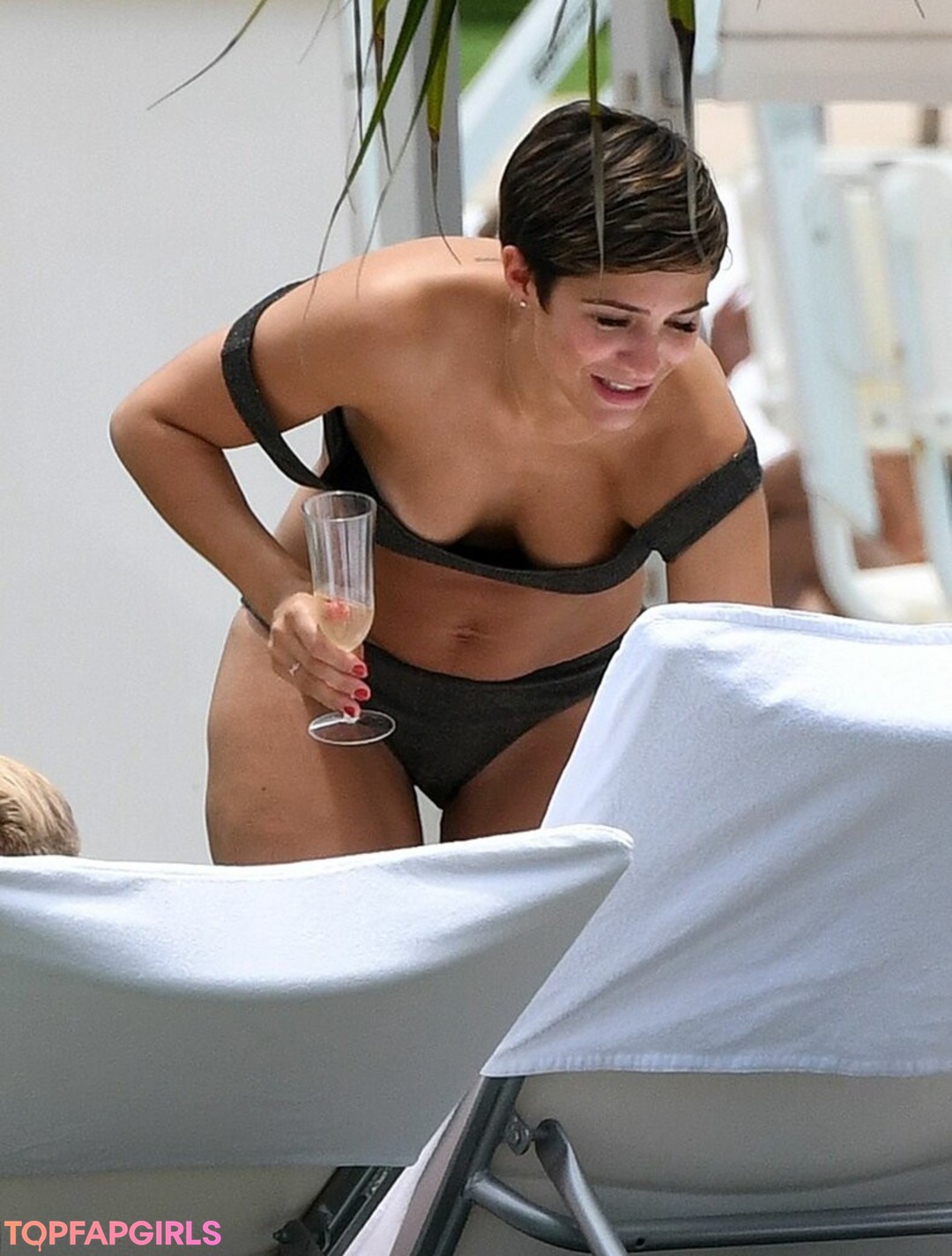 Foto di nudo di fuga di OnlyFans di Frankie Bridge #1348