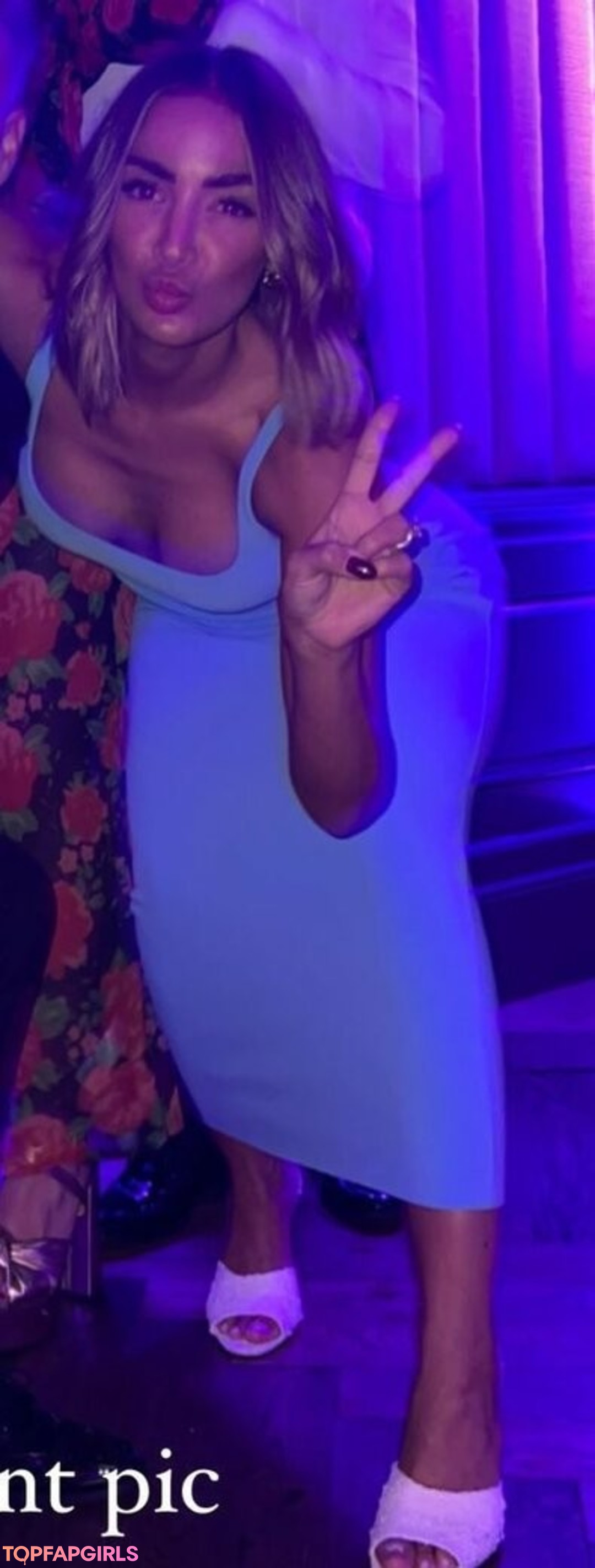 Foto di nudo di fuga di OnlyFans di Frankie Bridge #1497