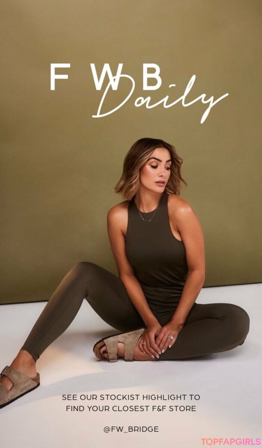 Foto di nudo di fuga di OnlyFans di Frankie Bridge #1542