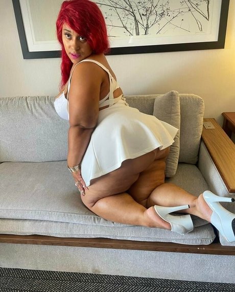 Foto di nudo di fuga di OnlyFans di Pinkyxxx