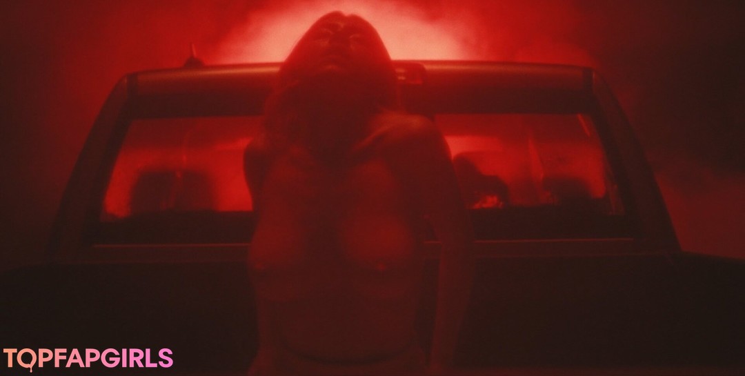 Foto di nudo di fuga di OnlyFans di Sydney Sweeney #1801