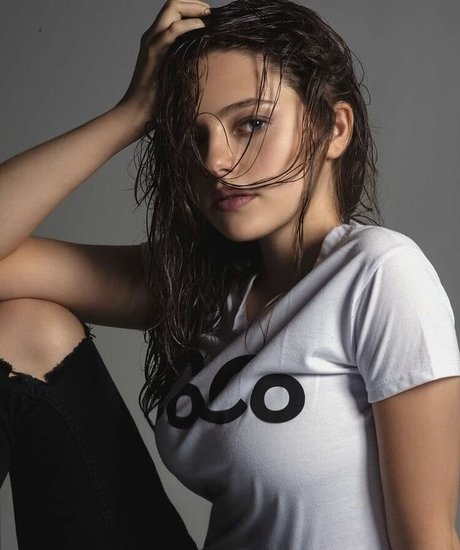 Foto di nudo di fuga di OnlyFans di Danielle Rusell