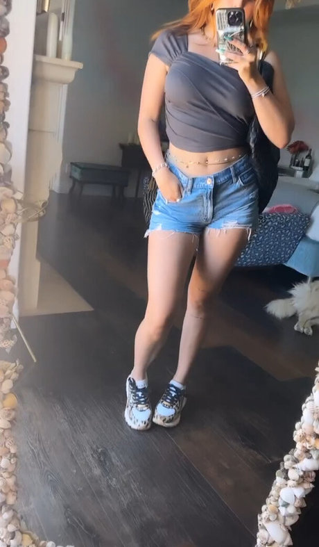 Bella Thorne