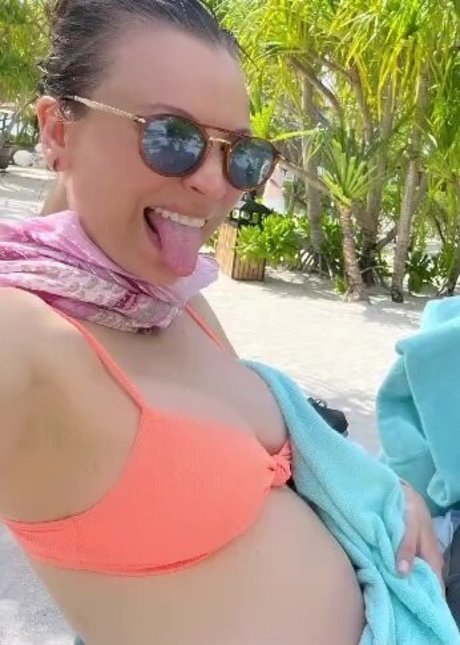 Kaley Cuoco