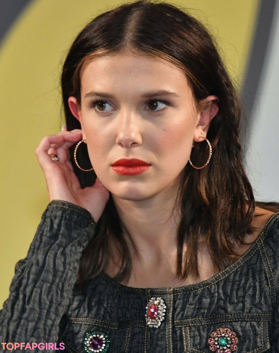 Foto di nudo di fuga di OnlyFans di Millie Bobby Brown #1111