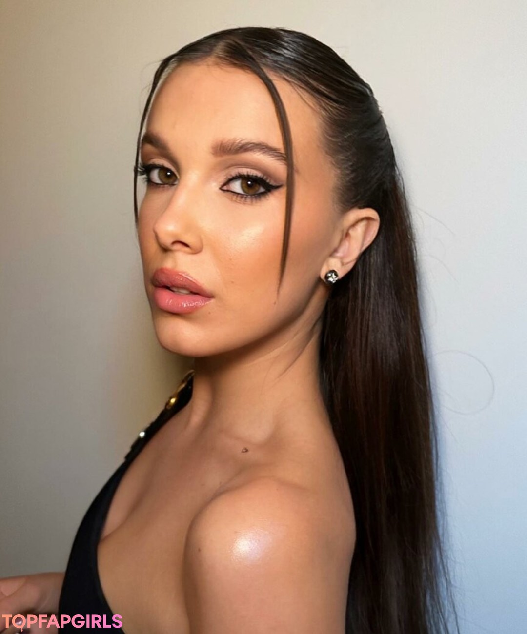 Foto di nudo di fuga di OnlyFans di Millie Bobby Brown #1408