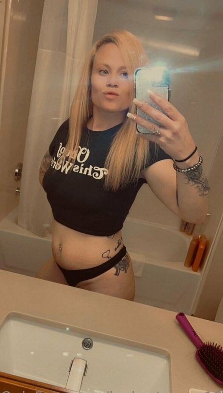 Foto di nudo di fuga di OnlyFans di Luxhartmann10527