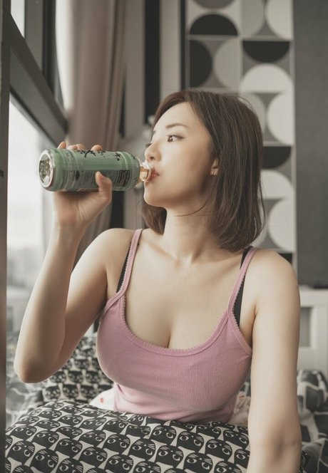 Ying Tze