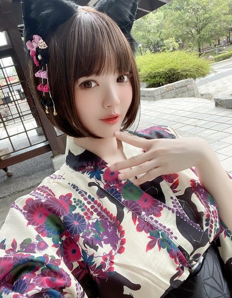 Ying Tze