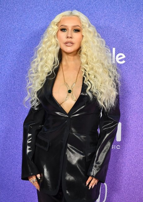 Foto di nudo di fuga di OnlyFans di Christina Aguilera