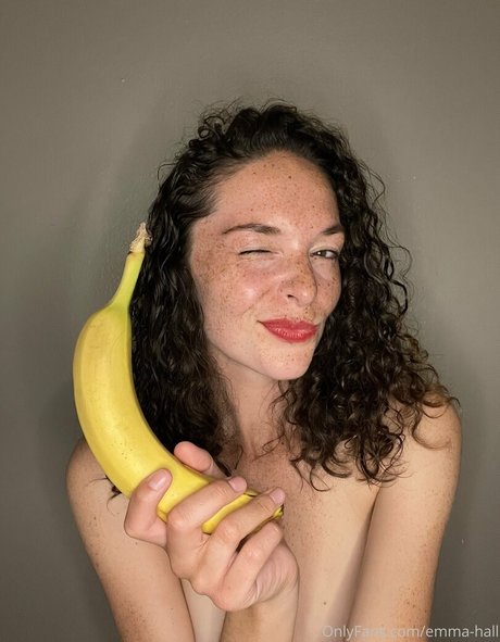 Foto di nudo di fuga di OnlyFans di Emma Hall