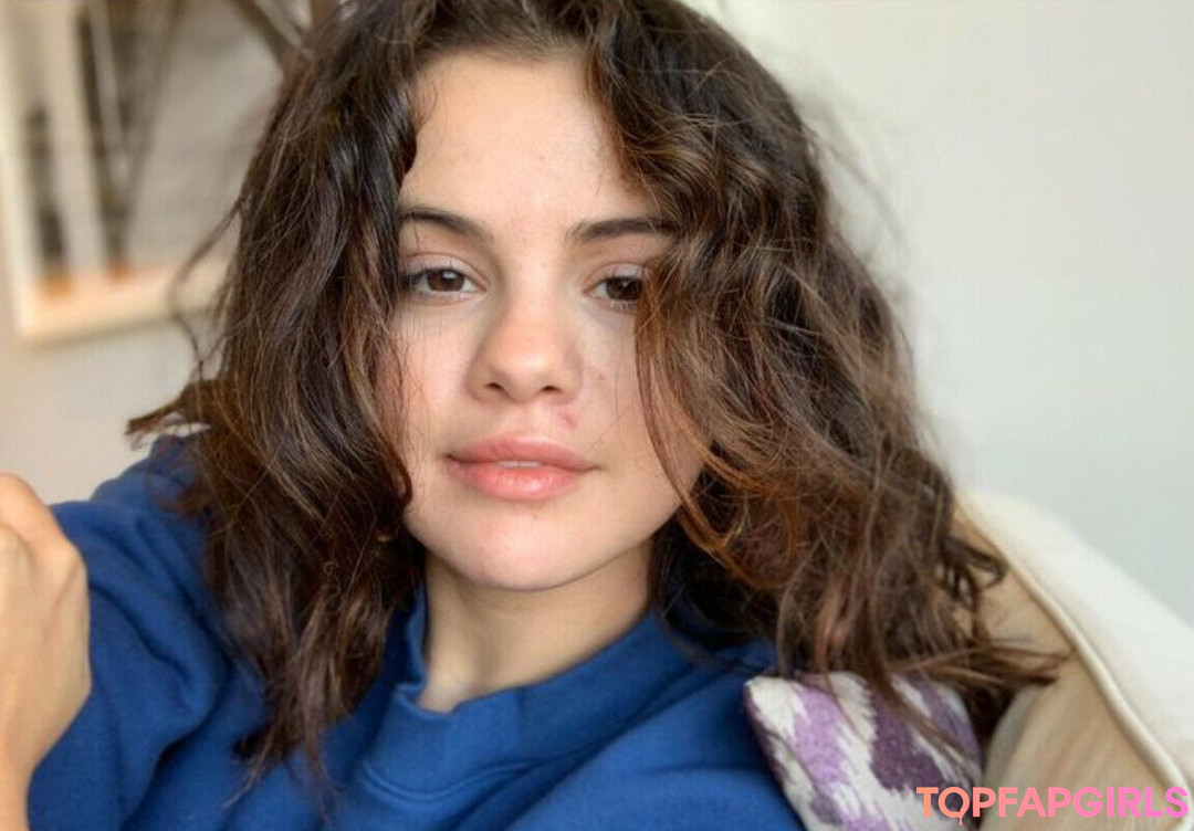 Foto di nudo di fuga di OnlyFans di Selena Gomez #1761