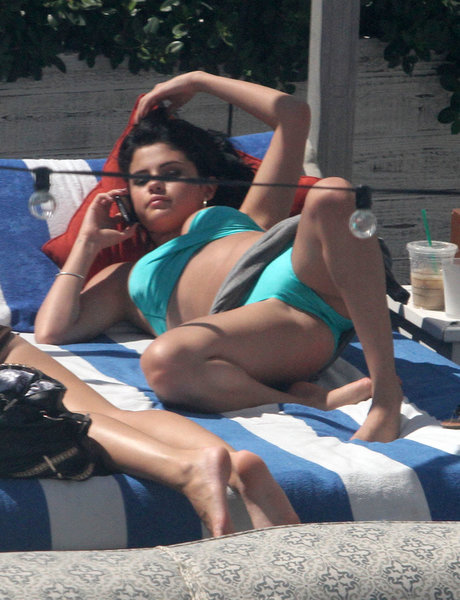 Foto di nudo di fuga di OnlyFans di Selena Gomez