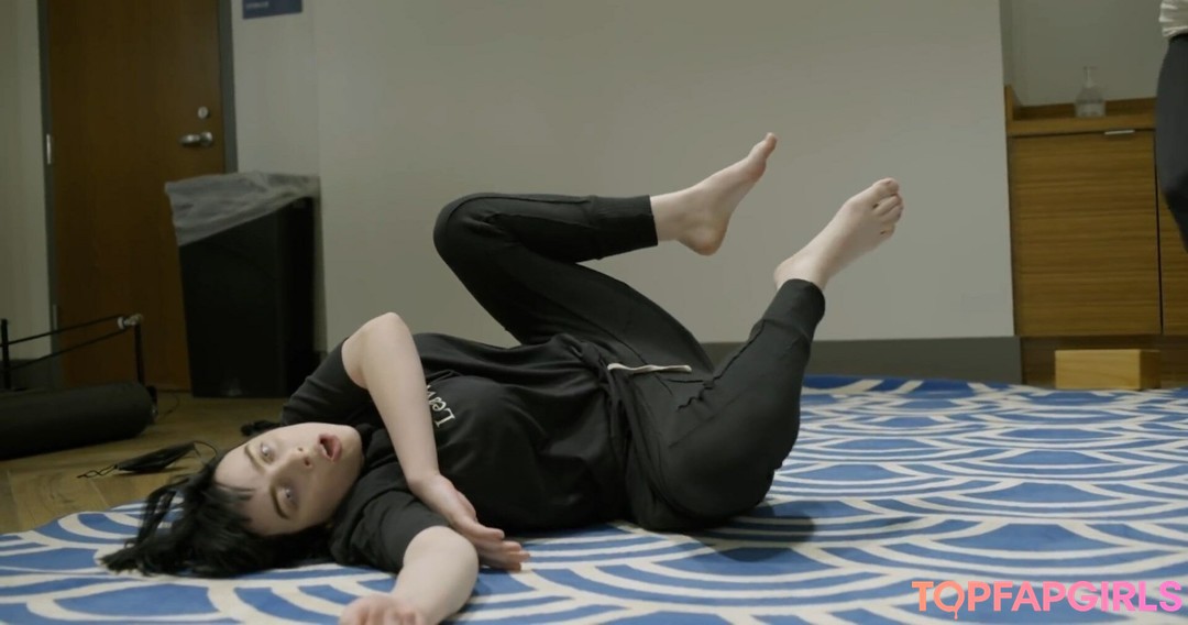 Foto di nudo di fuga di OnlyFans di Billie Eilish #1426