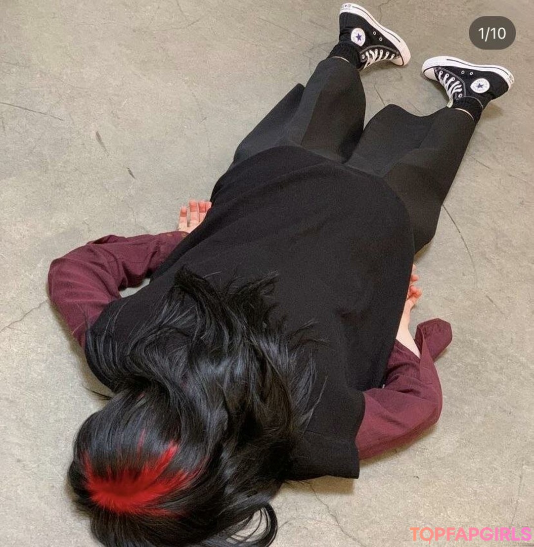 Foto di nudo di fuga di OnlyFans di Billie Eilish #1440