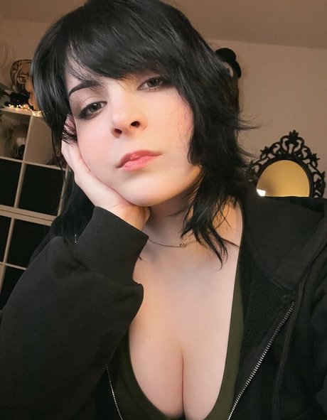 Hiso Neko