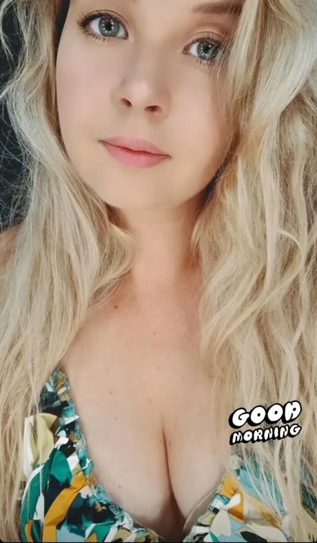 Valeriya ASMR