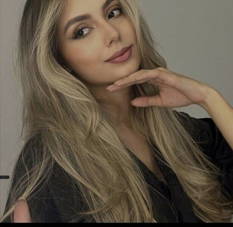 Meninas De Curitiba