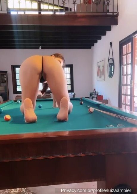 Luiza Ambiel