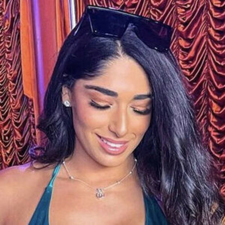 Foto di nudo di fuga di OnlyFans di Mary Noura
