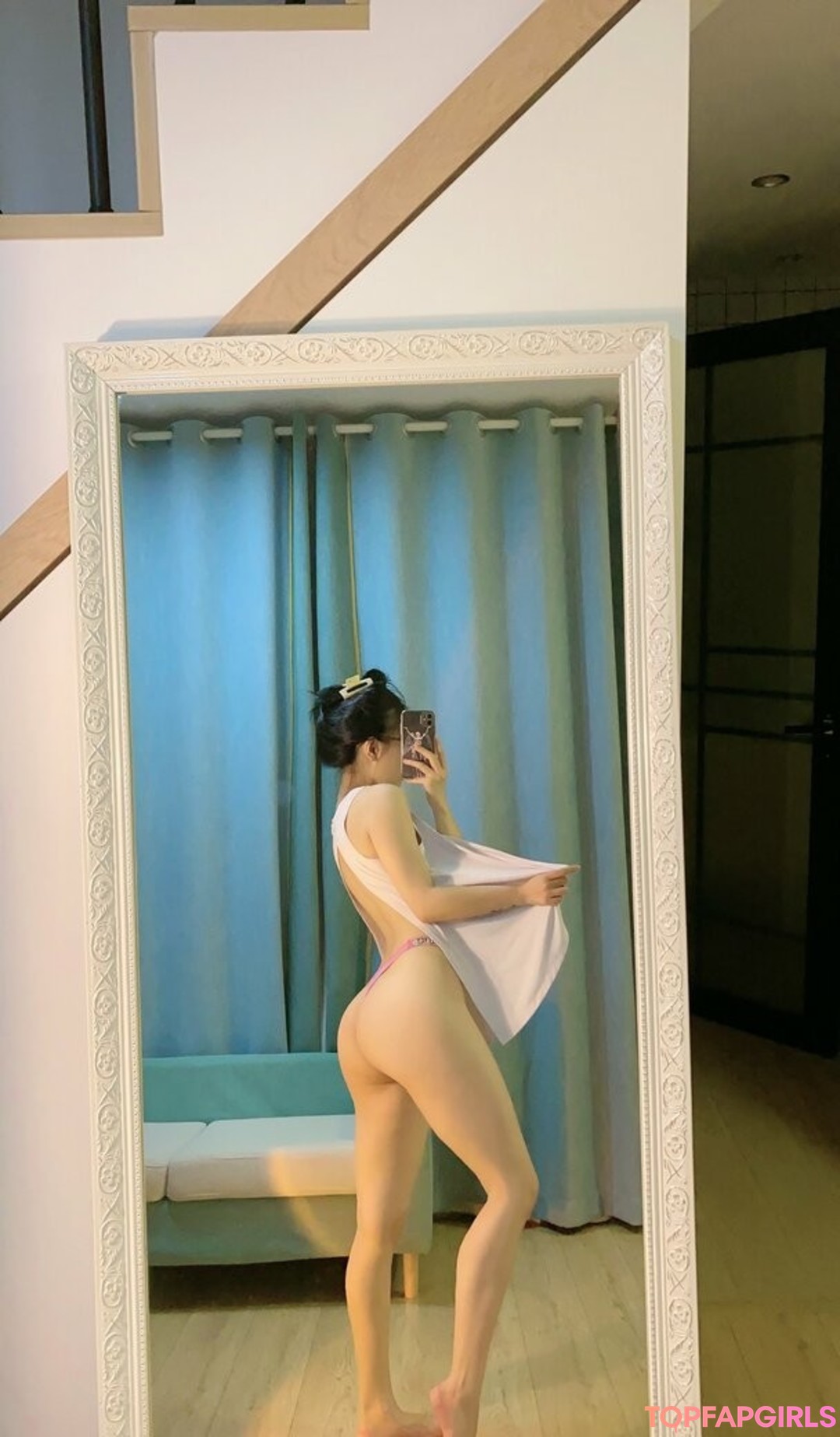 Foto di nudo di fuga di OnlyFans di Qiaoniutt #1091