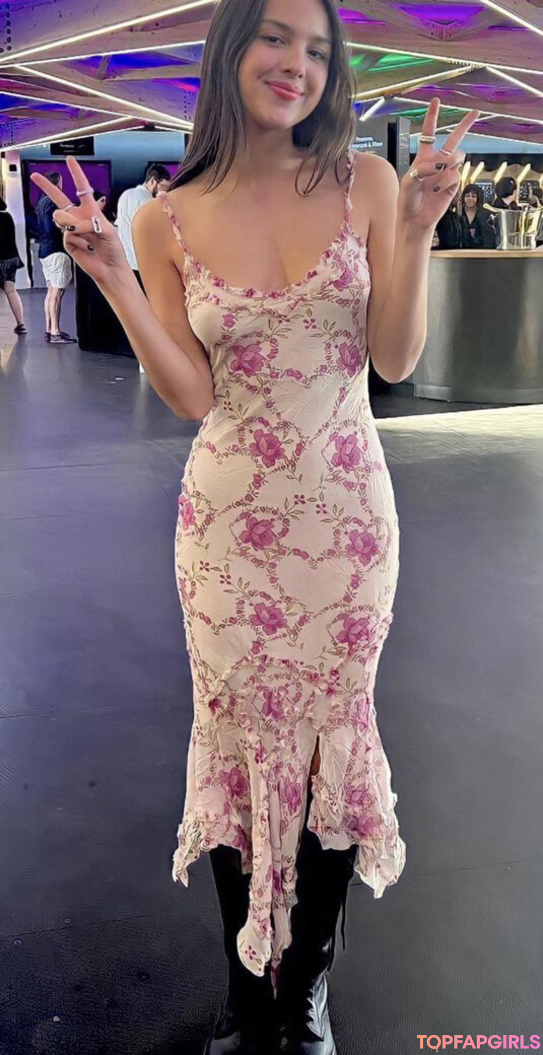 Foto di nudo di fuga di OnlyFans di Olivia Rodrigo #1072