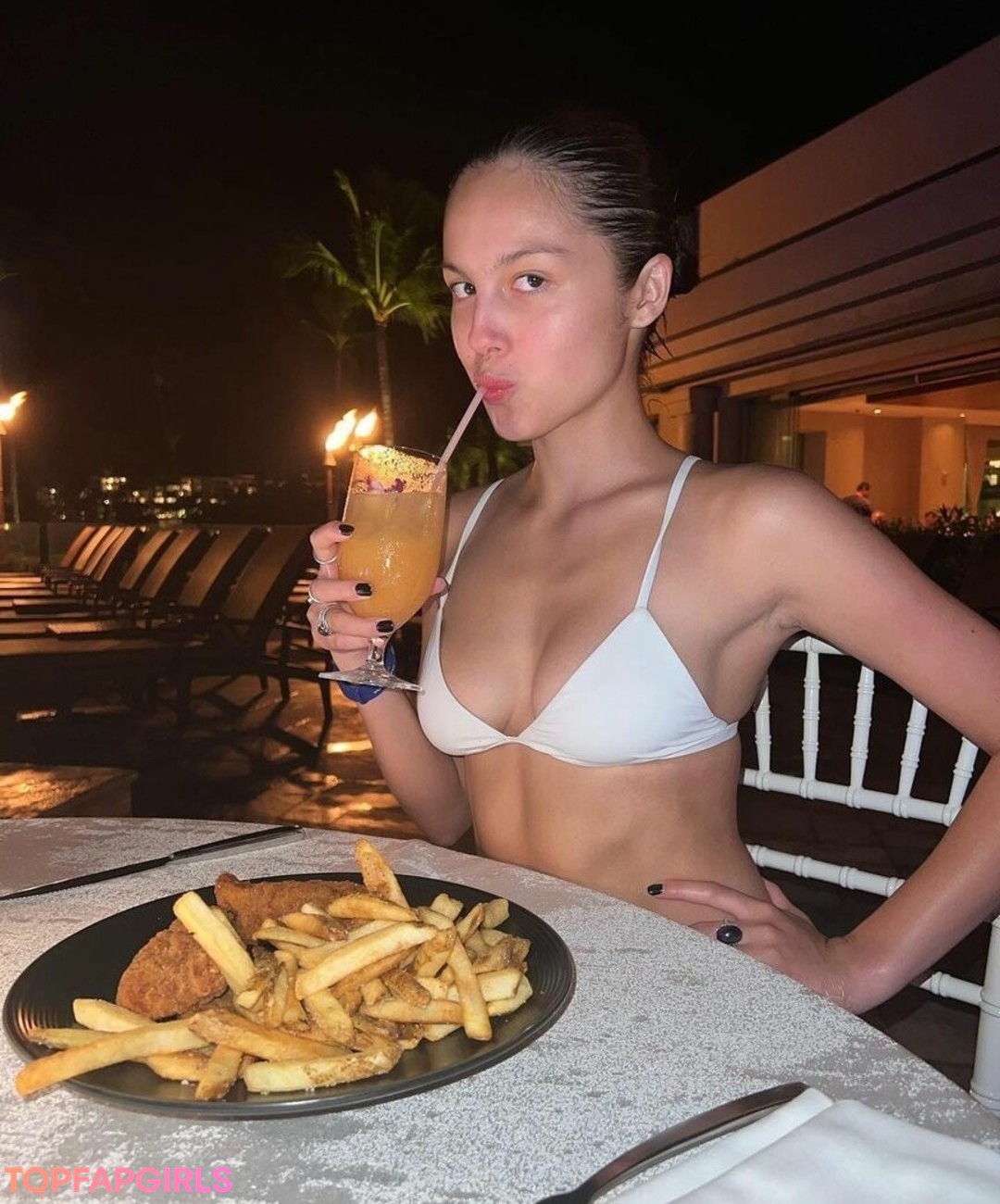 Foto di nudo di fuga di OnlyFans di Olivia Rodrigo #1357