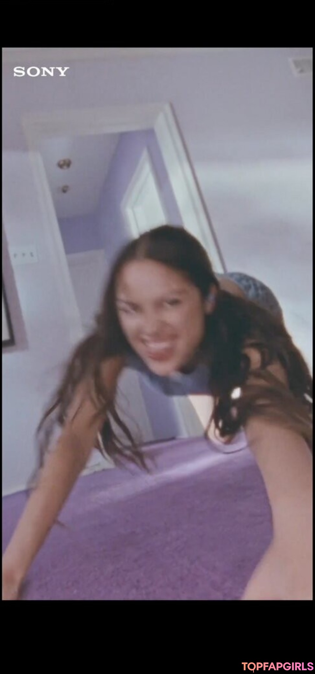 Foto di nudo di fuga di OnlyFans di Olivia Rodrigo #1572