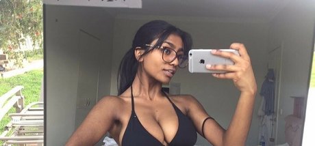 Foto di nudo di fuga di OnlyFans di Shreya Naidoo