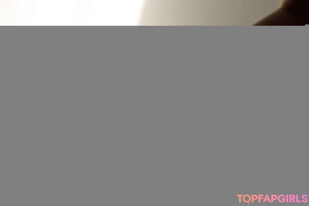 Foto di nudo di fuga di OnlyFans di Zishy #1303