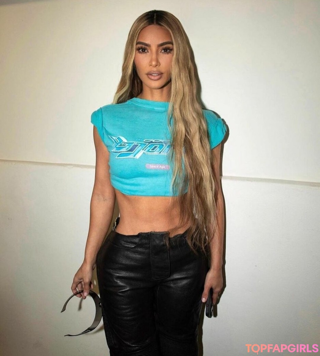 Foto di nudo di fuga di OnlyFans di Kim Kardashian #1256