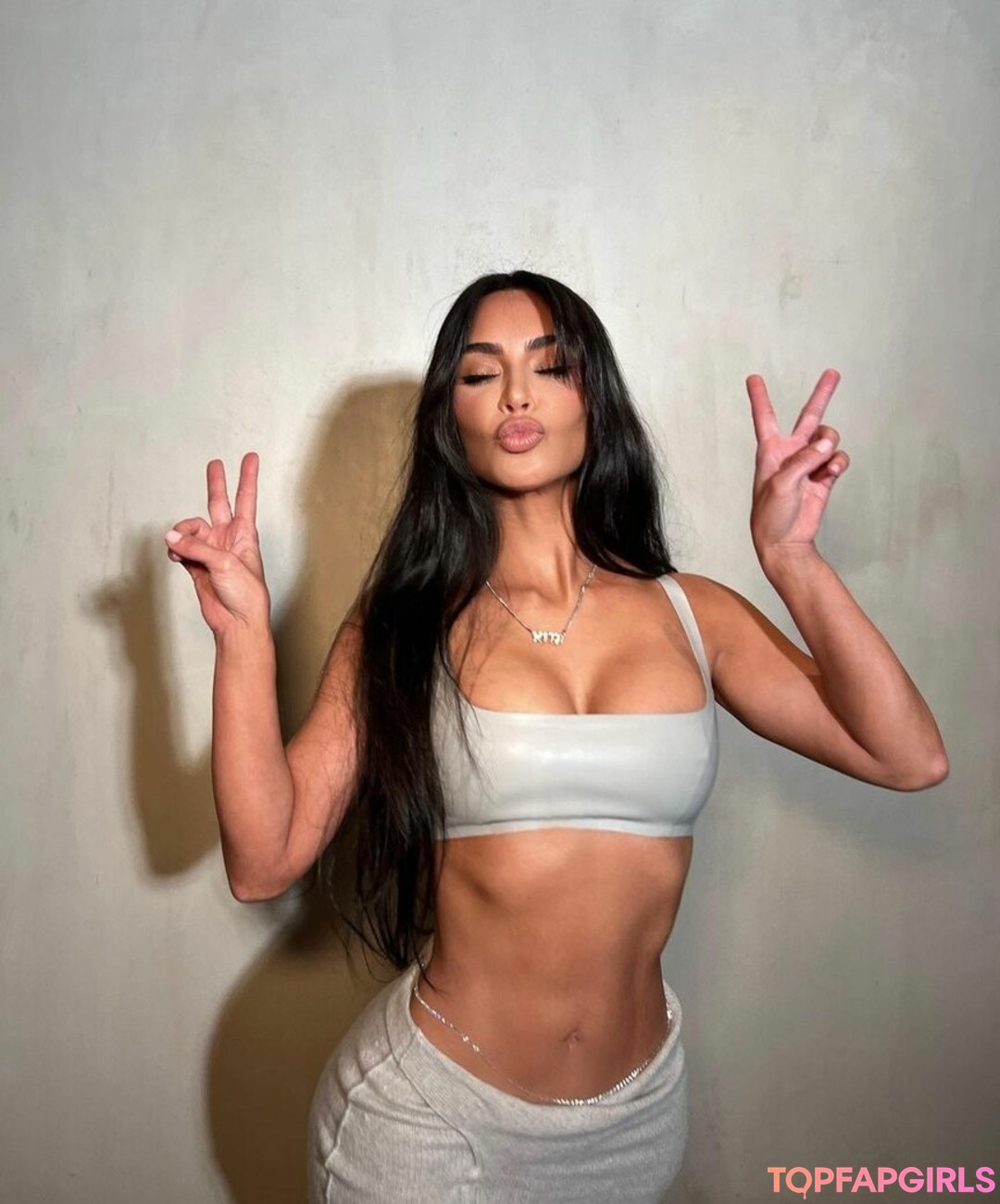 Foto di nudo di fuga di OnlyFans di Kim Kardashian #1427