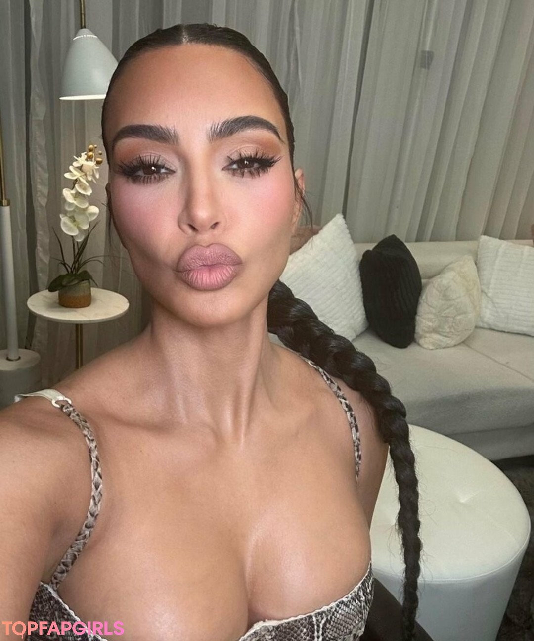 Foto di nudo di fuga di OnlyFans di Kim Kardashian #1428