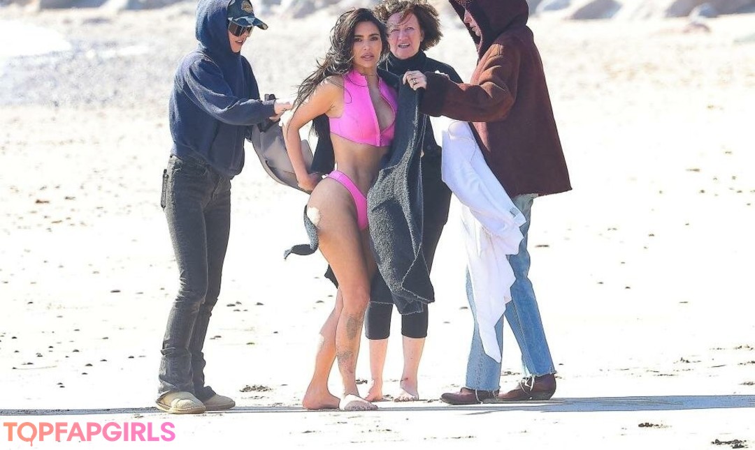 Foto di nudo di fuga di OnlyFans di Kim Kardashian #1542