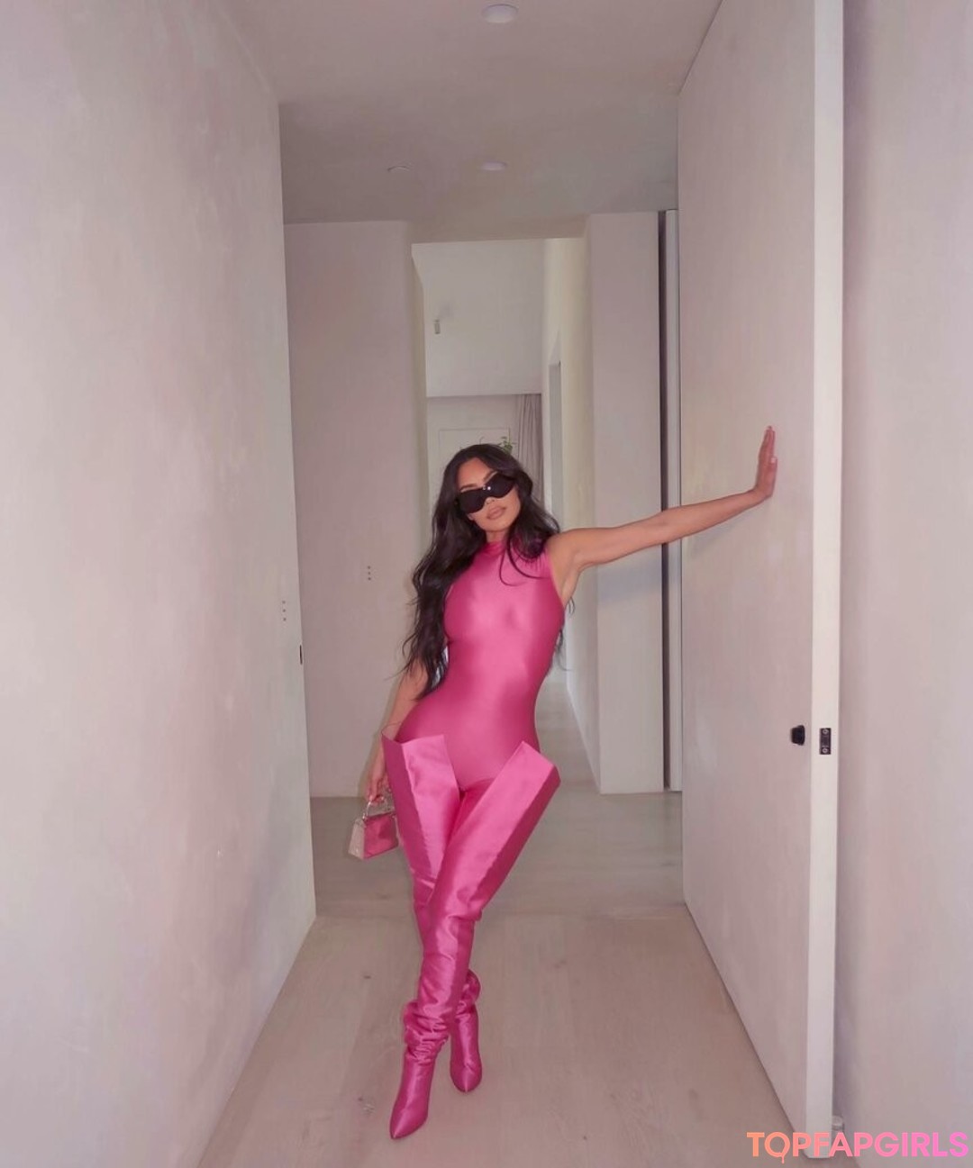 Foto di nudo di fuga di OnlyFans di Kim Kardashian #1563
