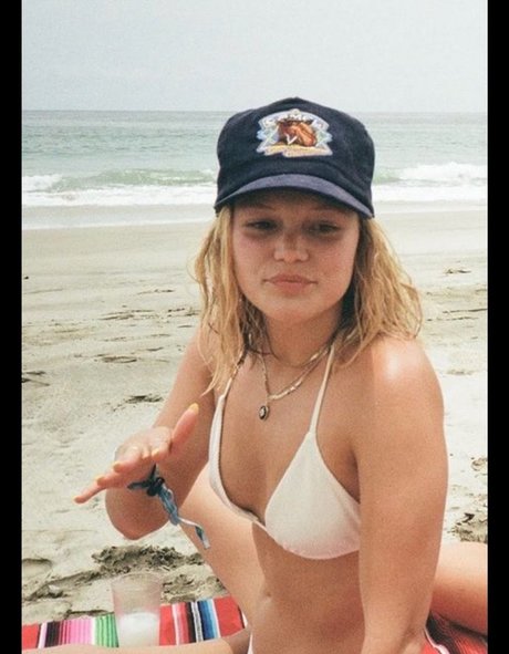 Olivia Holt