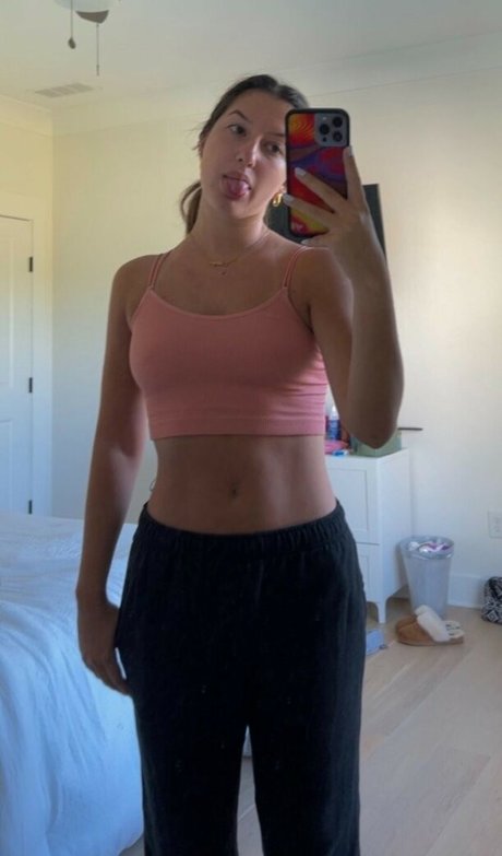 Foto di nudo di fuga di OnlyFans di Addie Forche