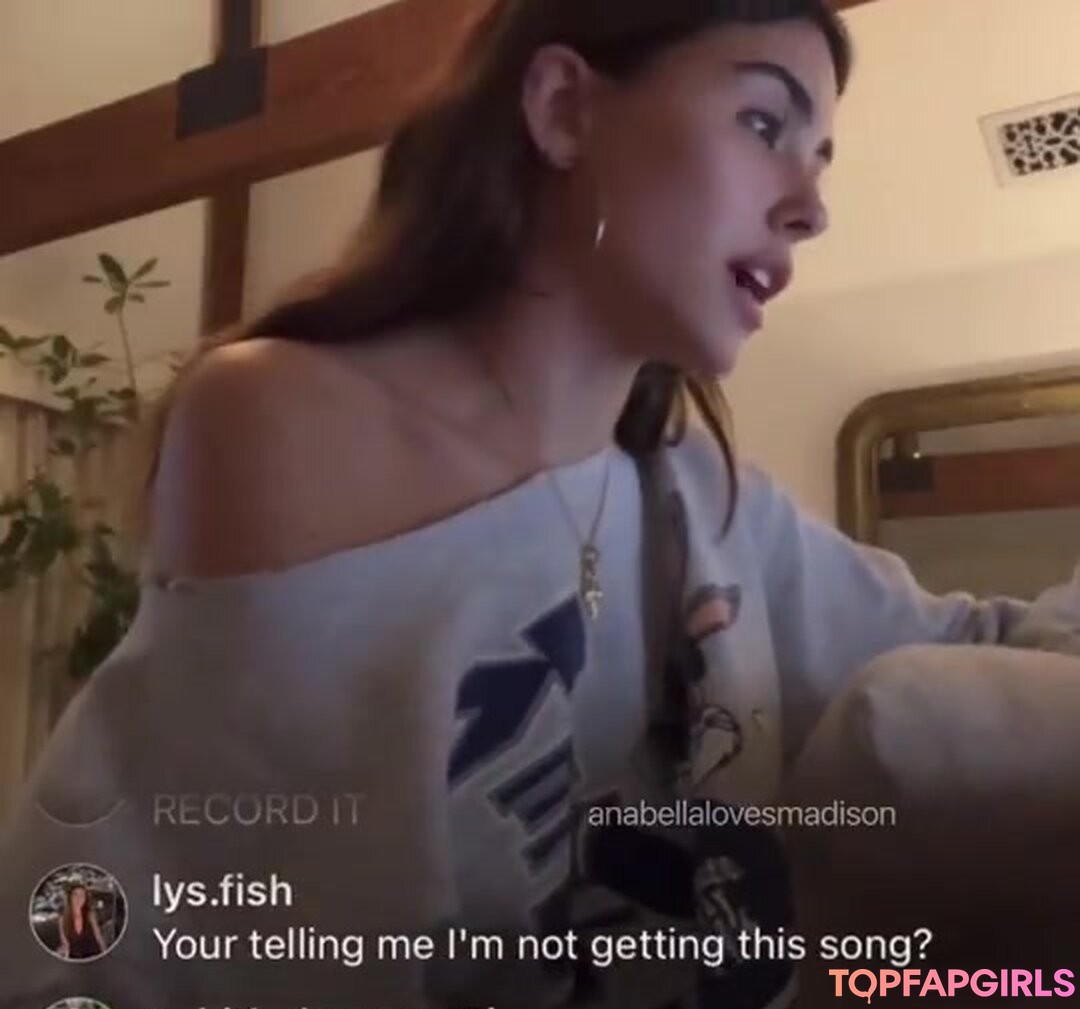 Foto di nudo di fuga di OnlyFans di Madison Beer #1099
