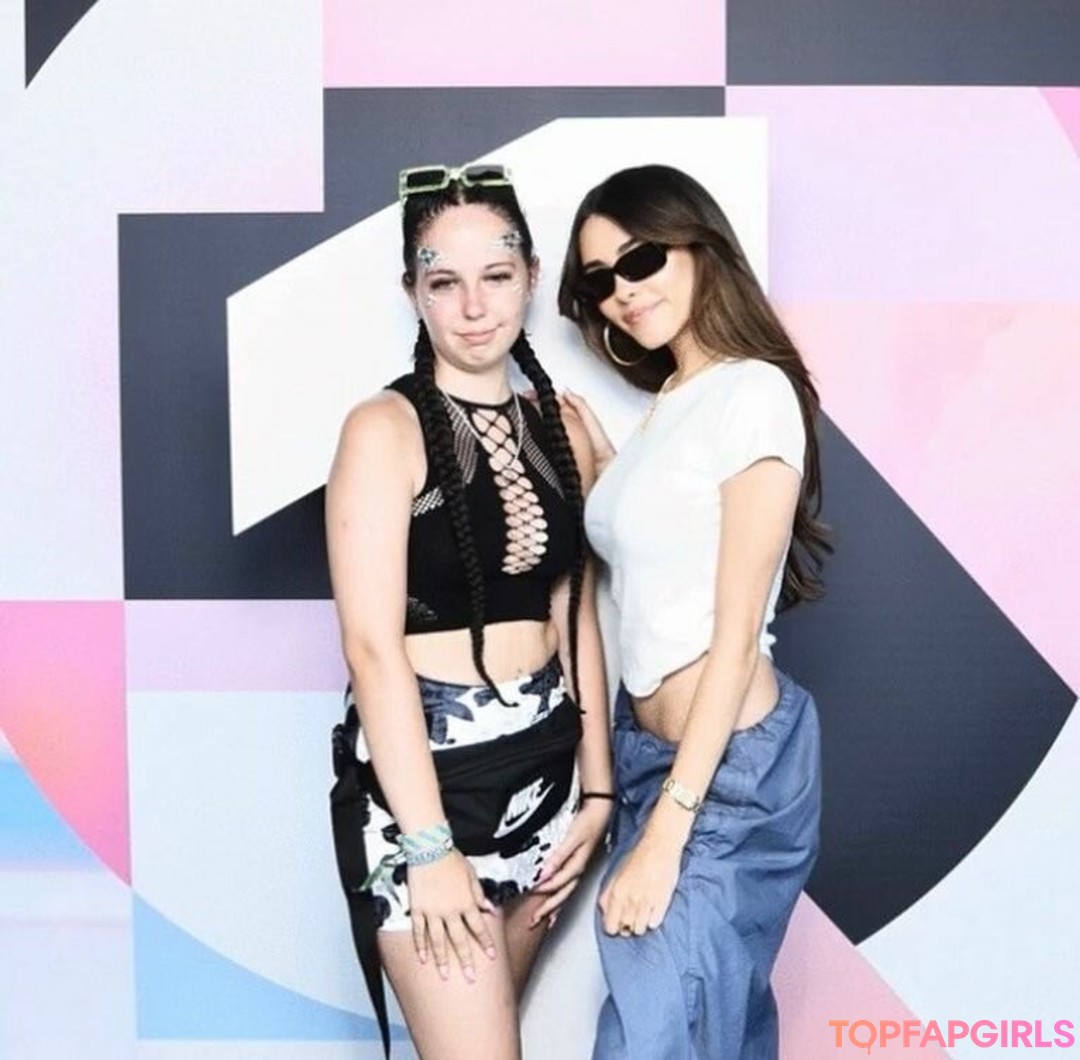 Foto di nudo di fuga di OnlyFans di Madison Beer #1111