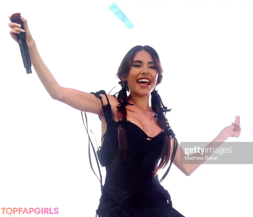 Foto di nudo di fuga di OnlyFans di Madison Beer #1135